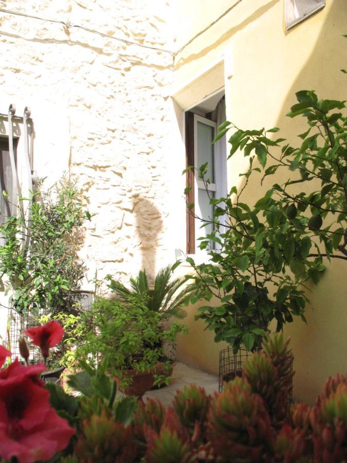 A Naca Villa Ragusa Buitenkant foto
